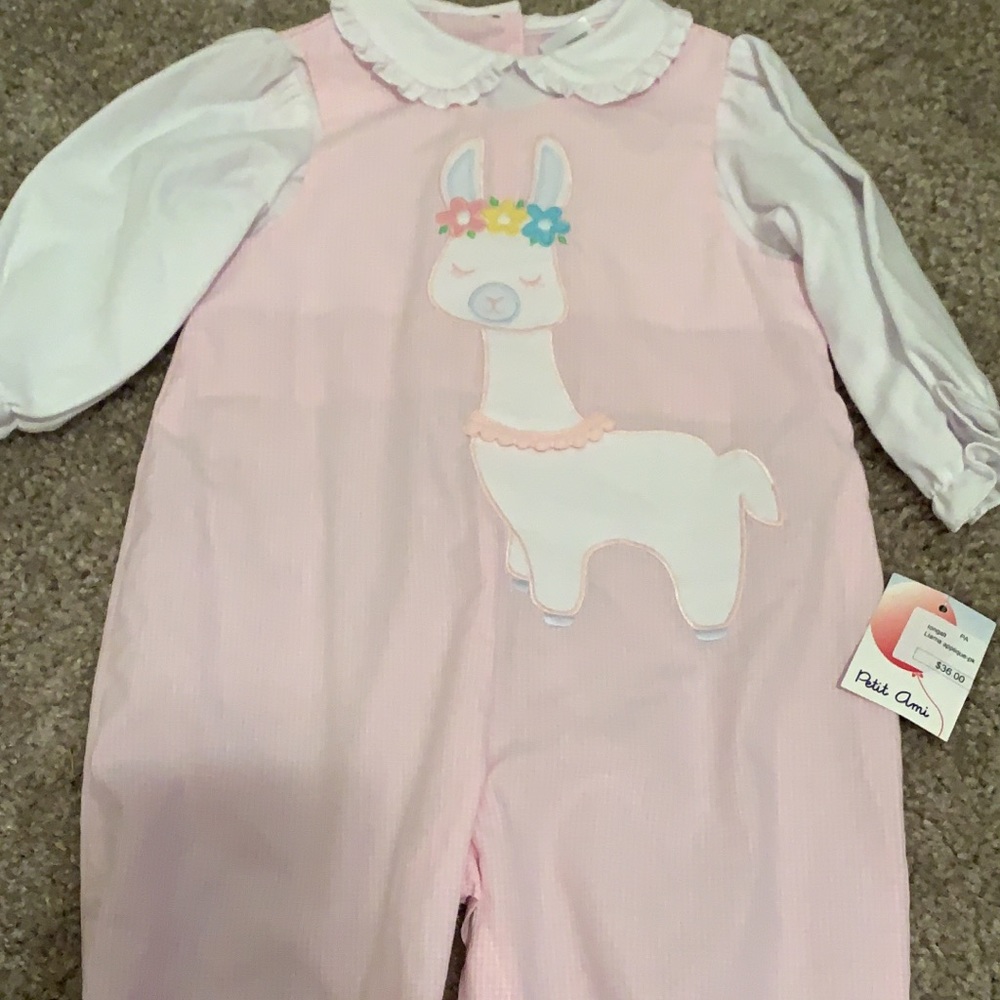 Petit Ami llama 9M NWT